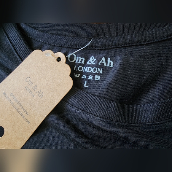 Om & Ah London Top - Picture 3 of 3